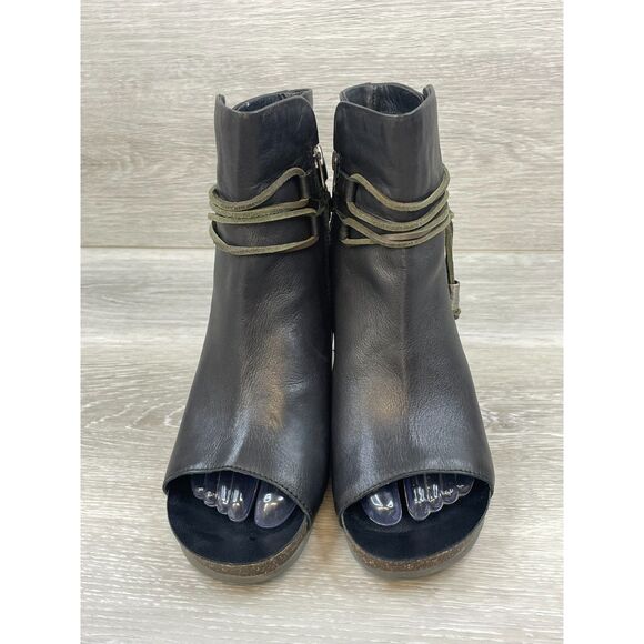 OTBT Vagabond Women's 7.5 Black Bootie Leather Boot Ankle Boho Chunky Festival - Picture 1 of 10